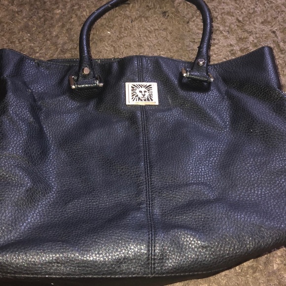 Purses - Picture 6 of 8